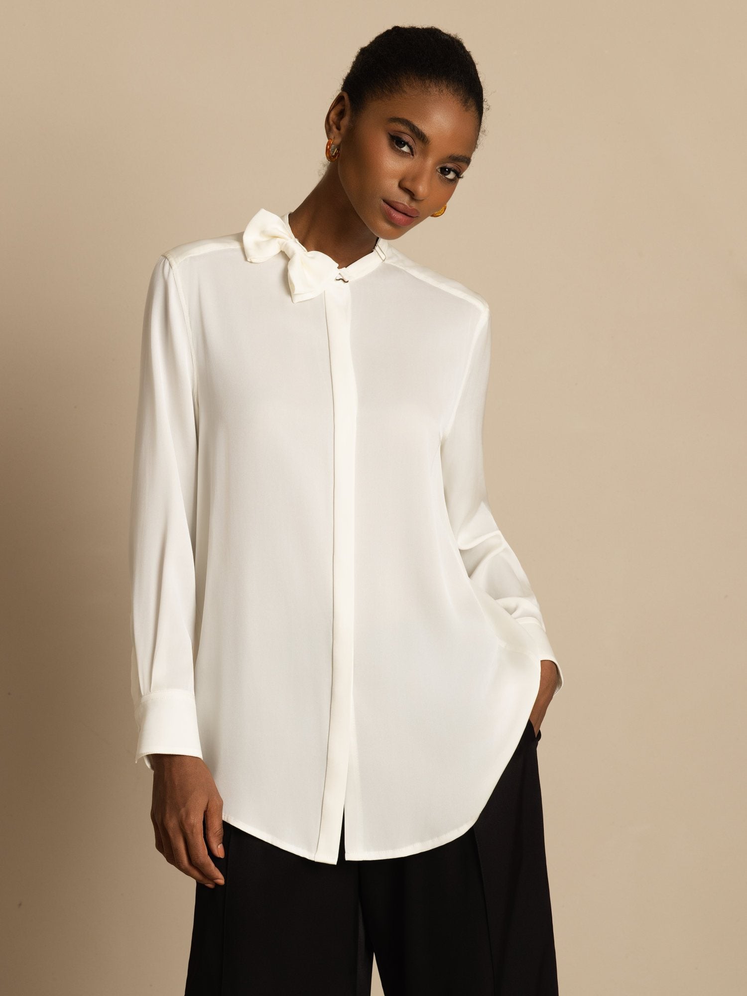 [White] SilkSilky 19Momme Silk Long Sleeve Collar Blouse 001