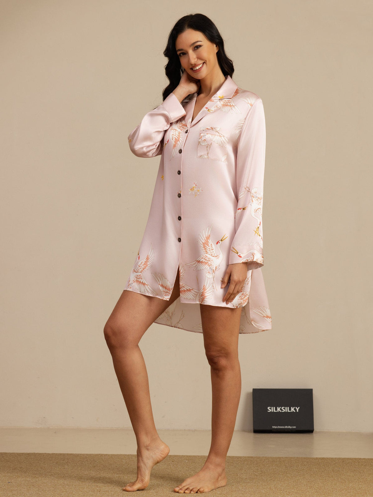 [Pink] SilkSilky  Long Sleeve Lapel Collar Nightshirt 001