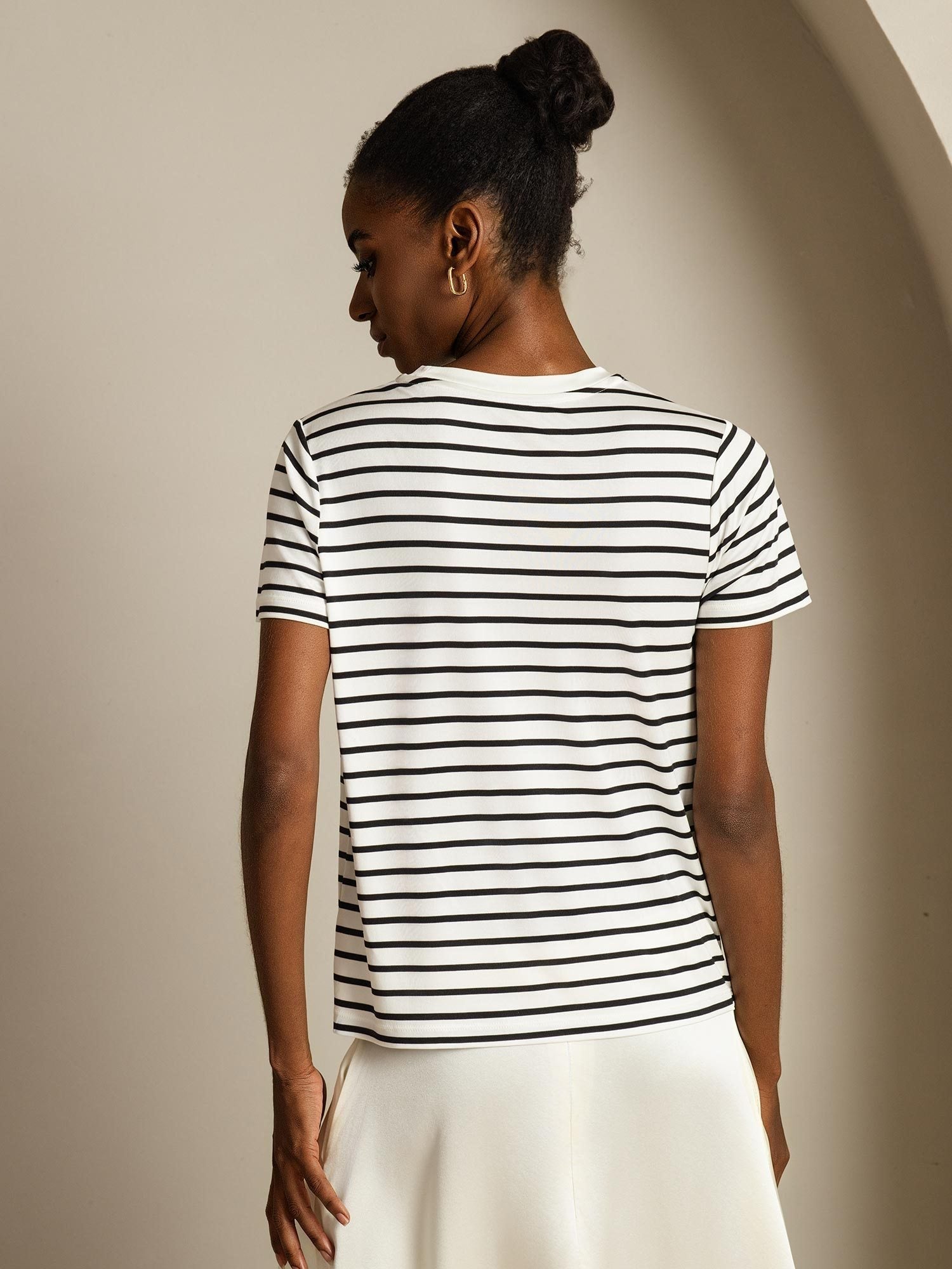 [White Stripe] SilkSilky  Short Sleeve Crew Neck Women's T-Shirt 002