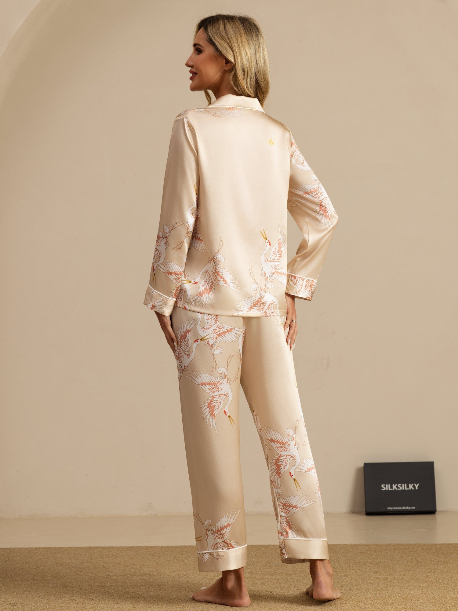 [Champagne] SilkSilky  Long Sleeve Lapel Collar Women's Pajamas 002