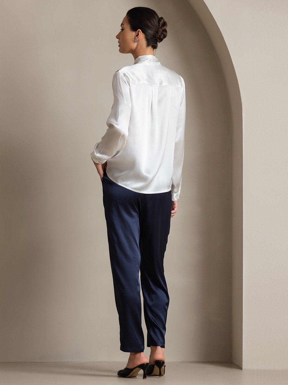 [White] SilkSilky  Long Sleeve Tie Neck Women's Blouse 002