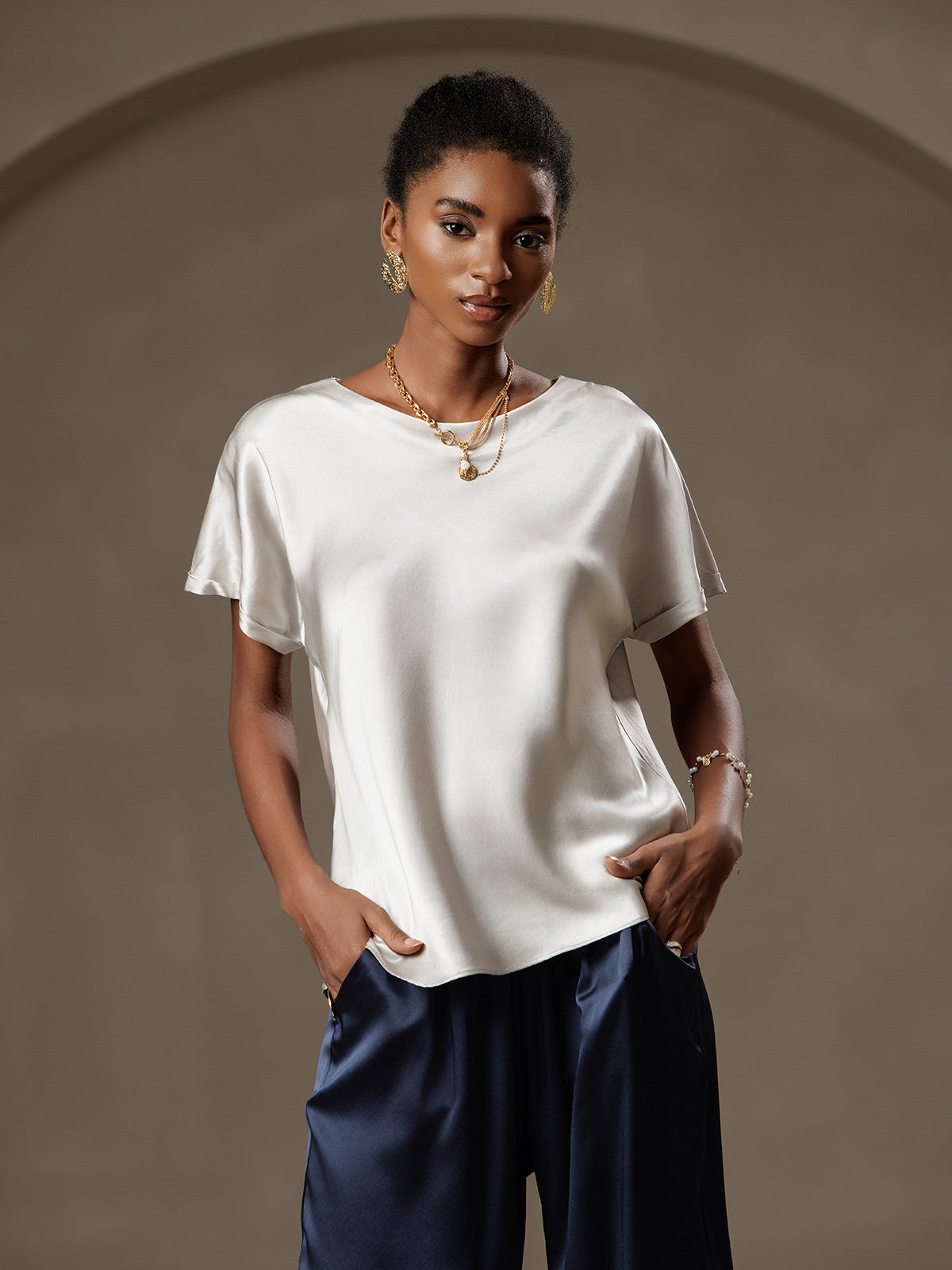 [Light Gray] SilkSilky  19Momme Stretch Silk Charmeuse Short Sleeve Boat Neck Women's T-Shirt 001