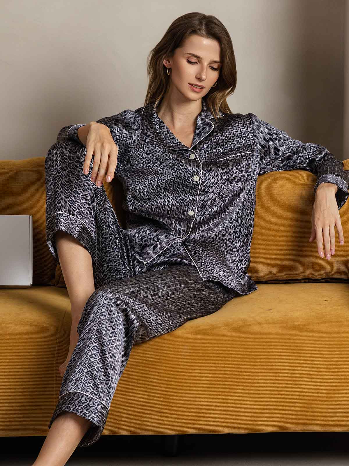 [Navy Ginkgo] SilkSilky  Long Sleeve Lapel Collar Women's Pajamas 001