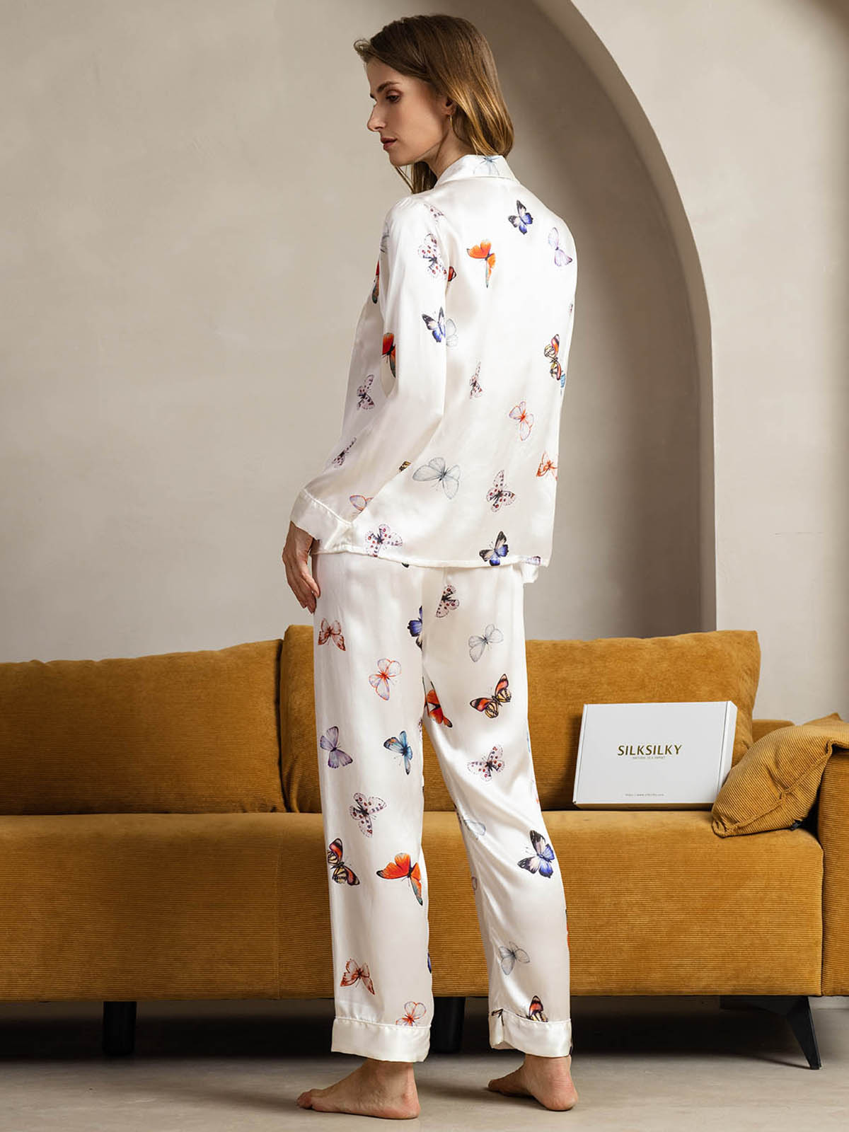 [White Butterfly] SilkSilky  Long Sleeve Lapel Collar Women's Pajamas 002